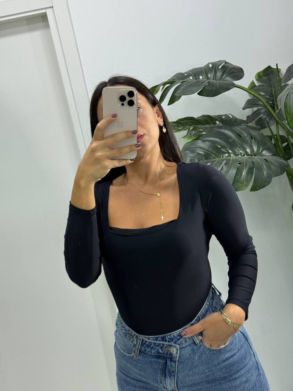 BODY ILARY