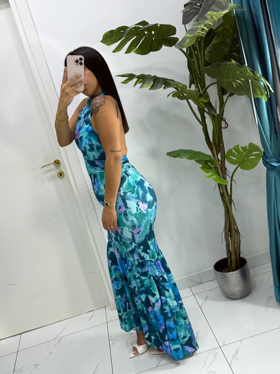 ABITO AMIRA