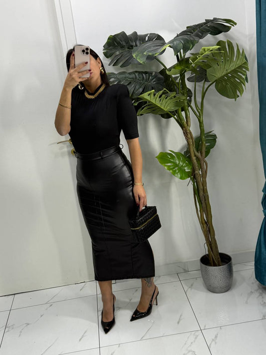 GONNA LUNGA IN PELLE